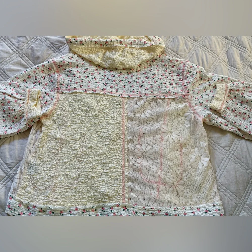 Beautiful POL Urban Bloom Floral & Lace Hoodie Jacket❤️ - Picture 10 of 16